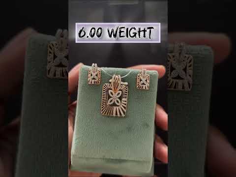 Pendent set in Rose gold 18 karat